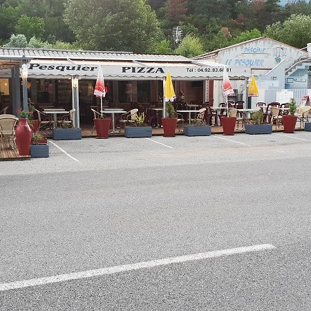Camping Le Pesquier Hotel Castellane Bagian luar foto