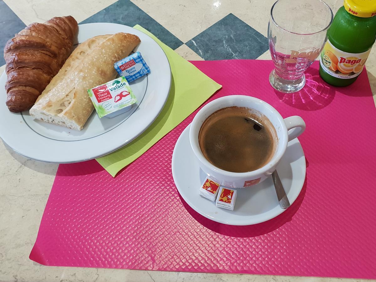 Camping Le Pesquier Hotel Castellane Bagian luar foto